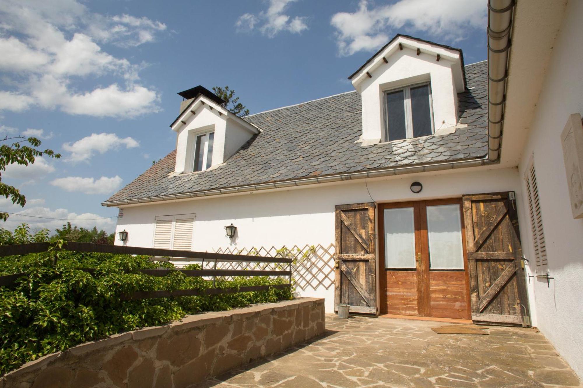 Отель Attic Dels Sentits Perafita Экстерьер фото