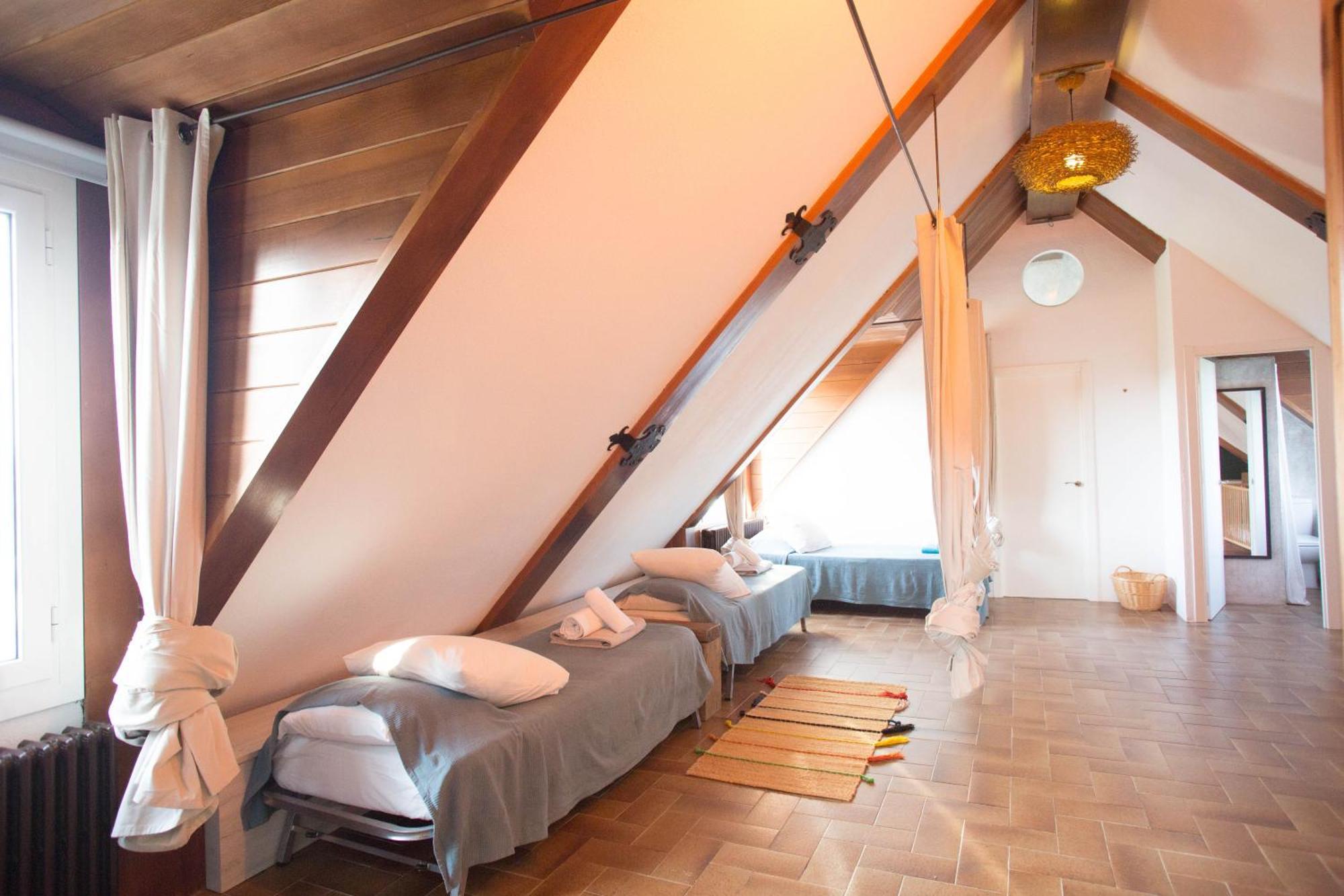 Отель Attic Dels Sentits Perafita Экстерьер фото